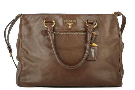 prada umhängetasche braun|Designer Umhängetaschen für Damen .